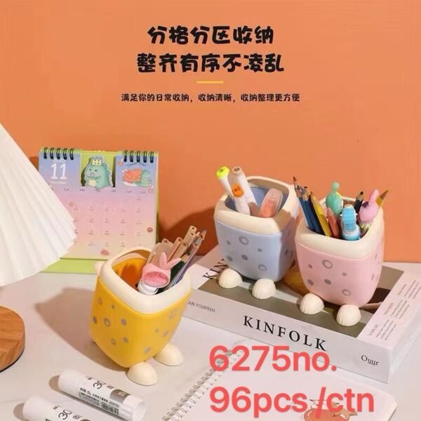 Pen Holder