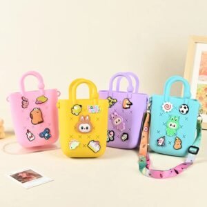 sling-purse-labubu