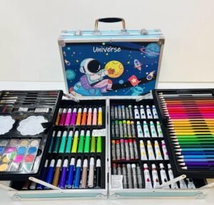 Art-Kits-astronaut-1.jpg